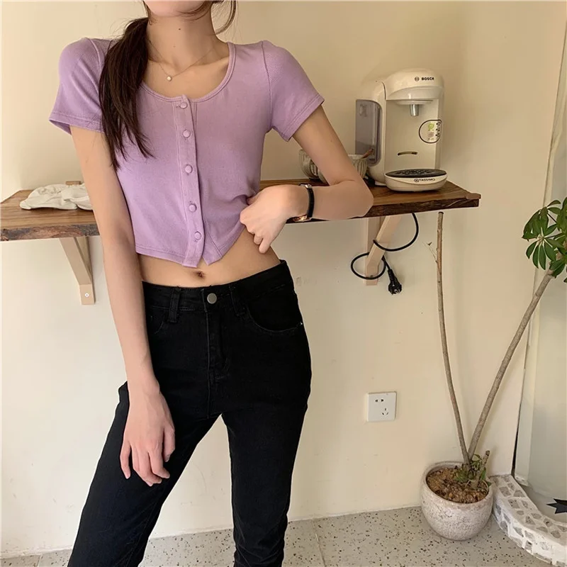 Женская футболка повседневная короткая однобортная с коротким рукавом женская в