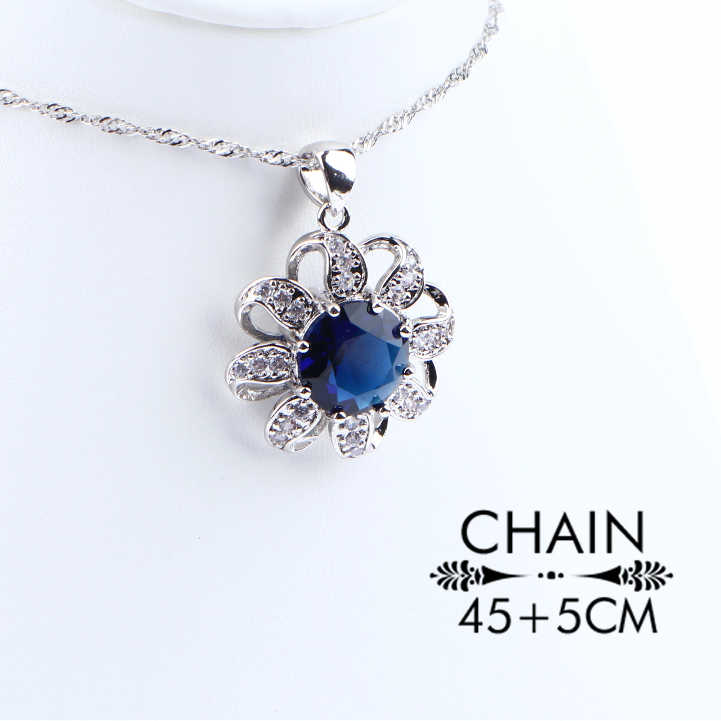 Женский комплект свадебных украшений из серебра 925 пробы с цирконием кулон