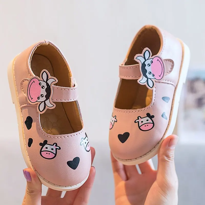 Туфли для девочек новинка модная весенне Осенняя детская обувь принцессы из