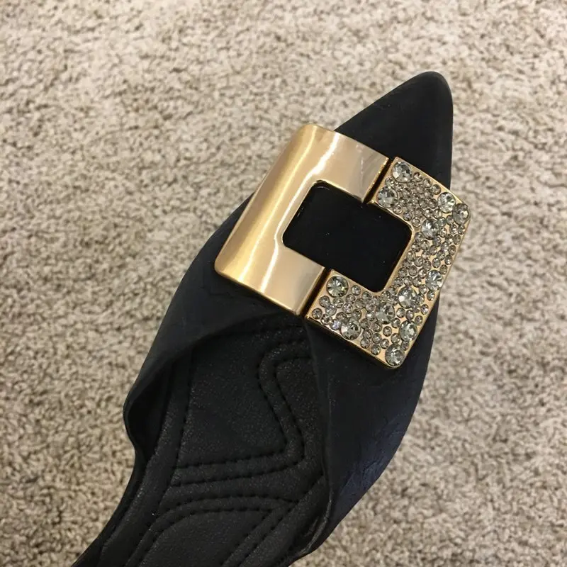 Женские балетки на плоской подошве Тонкие туфли с острым носком и металлическим