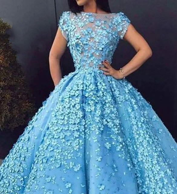 Gorgeous Sky Blue Prom Dresses with 3D Flowers 2020 Boat Neck Beaded Formal Evening Gowns Short Sleeves Vestidos Longo