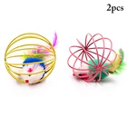 2 шт. кошачья интерактивная игрушка перо палочка с маленьким колокольчиком клетка для мыши игрушки пластик искусственная красочная игрушка-тизер для кошек товары для домашних животных