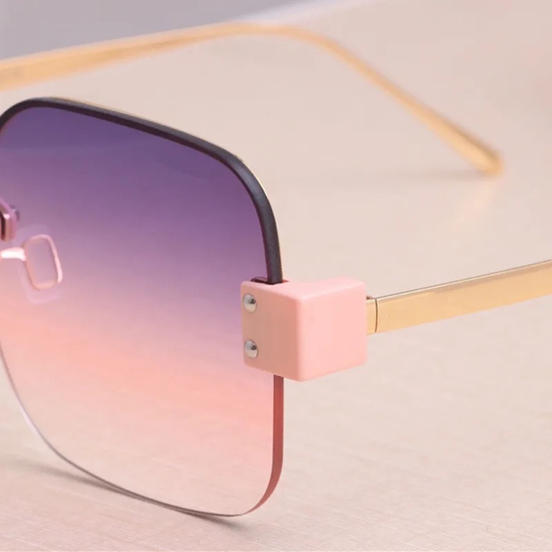 

2020 luxury brand sunglasses women sun glasses Square Rimless sunglasse vintage brand designer Fashion case sunglasses women's