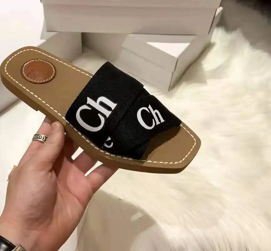 

2021 summer new beach casual shoes fashion Joker comfortable slippers retro personality sandals women's shoes leather flats