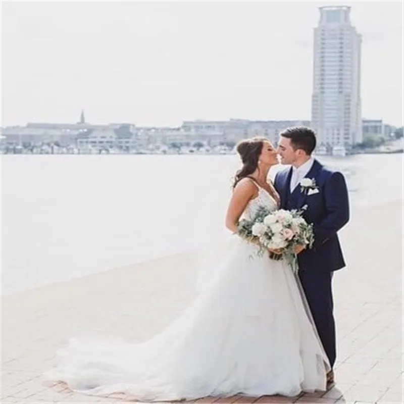 

Wedding Dress New V-Neck Ruffles Vestido De Noiva Appliques Sexy Backless See Through Strap Bride Dresses 2020