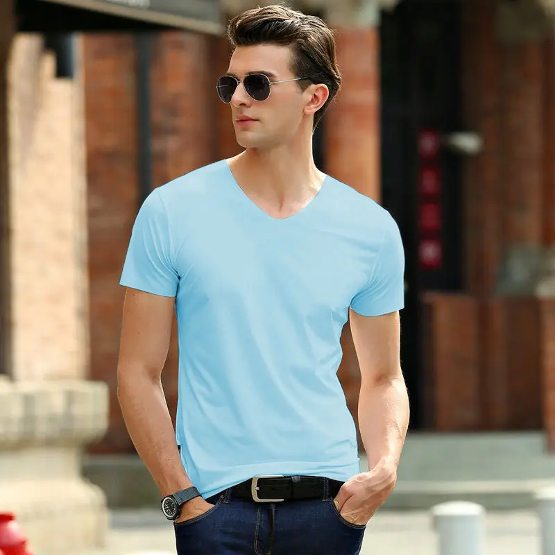 Мужская футболка с v-образным вырезом белая однотонная бесшовная рубашка