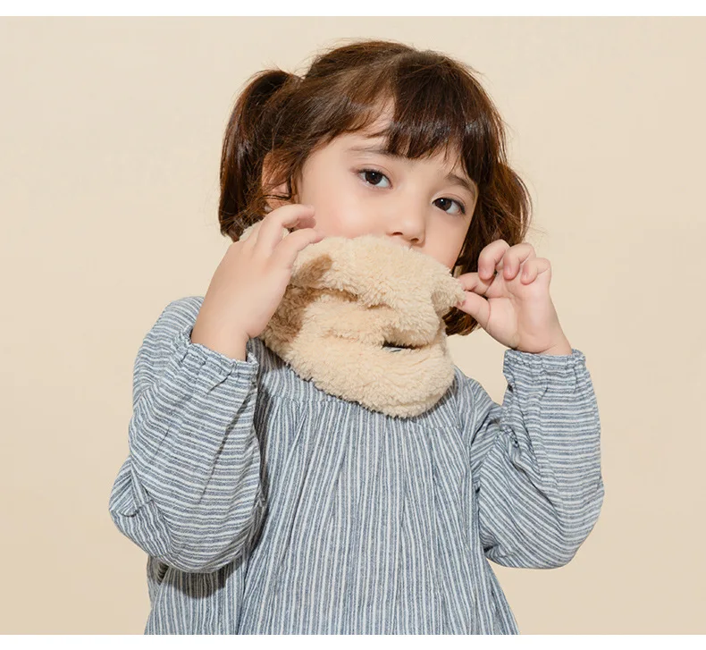 Winter cute Children Scarf Boy Girls Scarves Baby Fur Collar Scarf Ring Pompom Neck Warmers Women Present Berber Fleece24CM
