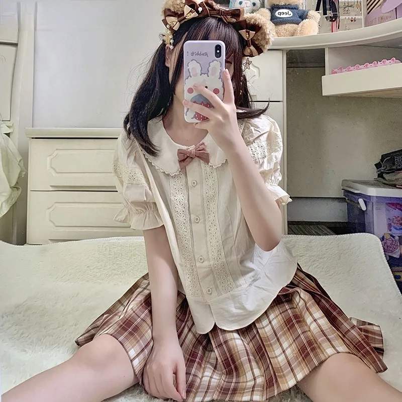 

Japanese Lolita Style Summer Women Short Shirt Peter Pan Collar White Apricot Cute Kawaii Blouse Hollow Out Cotton Sweet Blusas