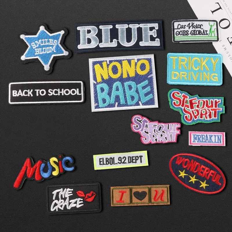

1pcs Fshion MUSIC Patch for Clothing Iron on Embroidered Sewing Applique Cute Sew On Fabric Badge DIY Apparel Accessories