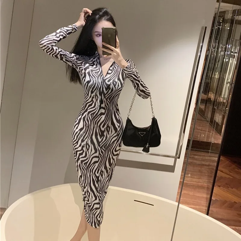 Платье Новинка Весна 2021 темпераментное приталенное пикантное платье средней