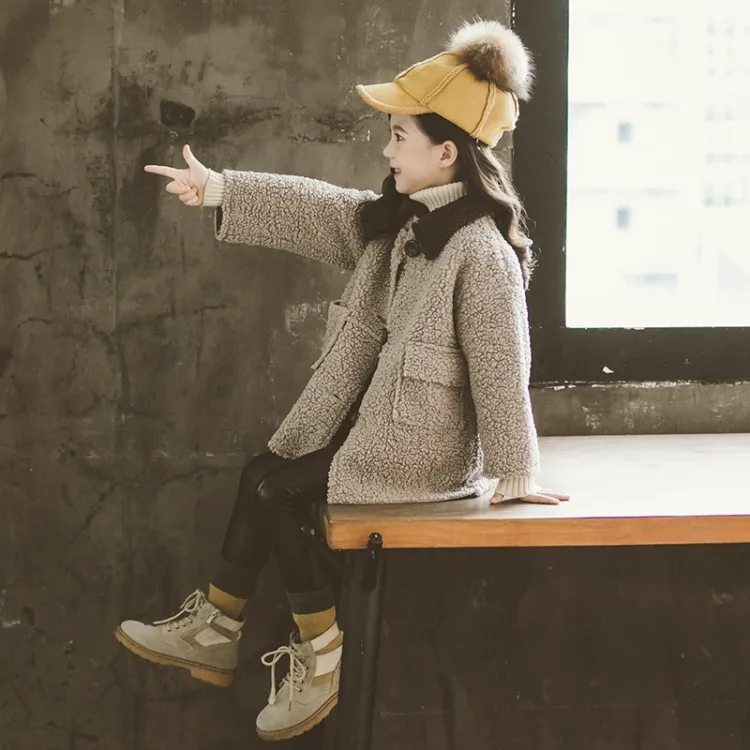 2020 Autumn Winter New Arrival Korean Version pure color woolen warm fashion thickened coat for cute sweet baby girls |