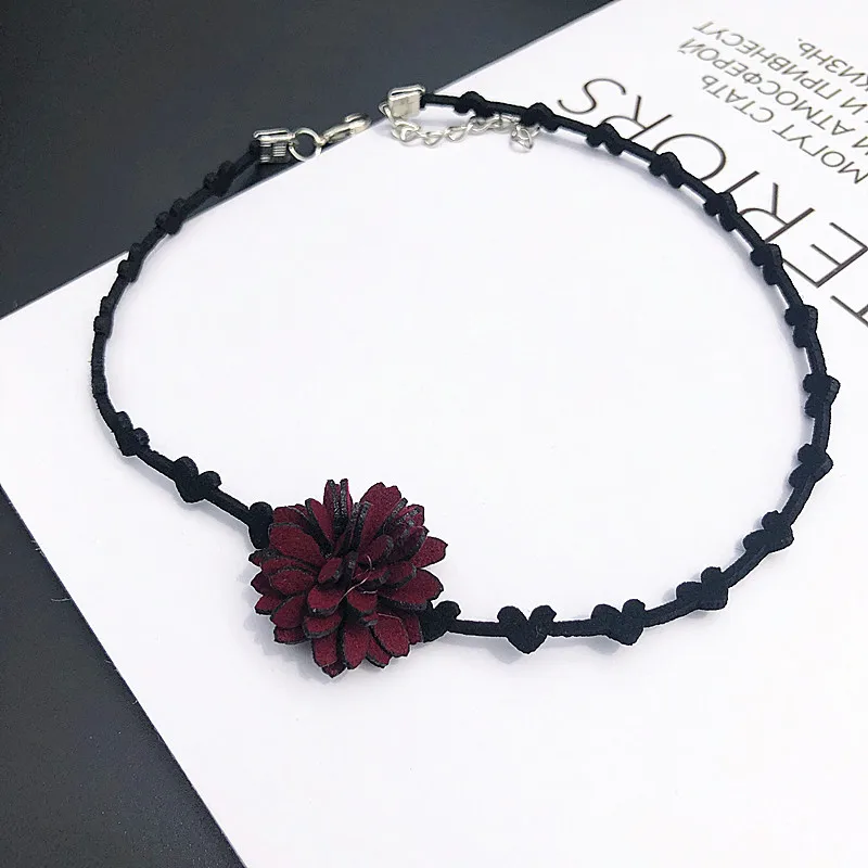 Женское короткое ожерелье с цветами универсальное колье из искусственной кожи в