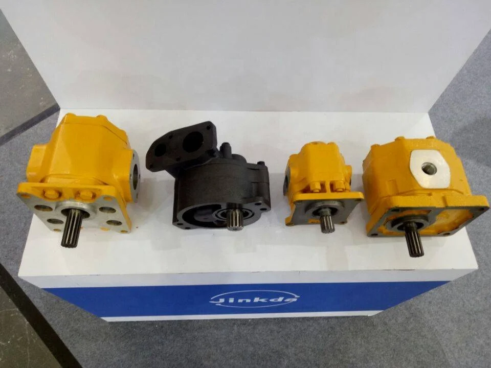

high quality pump 07437-71300 Main Clutch Pump for D50A-15 Bulldozer
