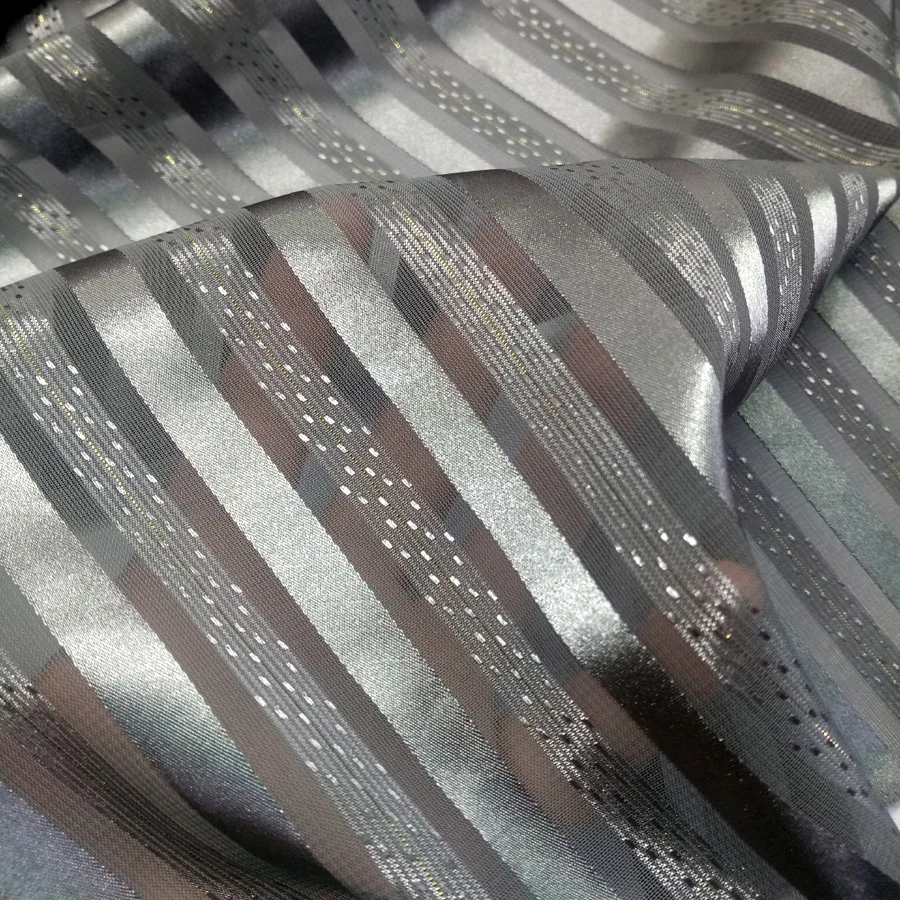 Шифоновая ткань для платья жаккардовая полосатая шелковистая блестящая с