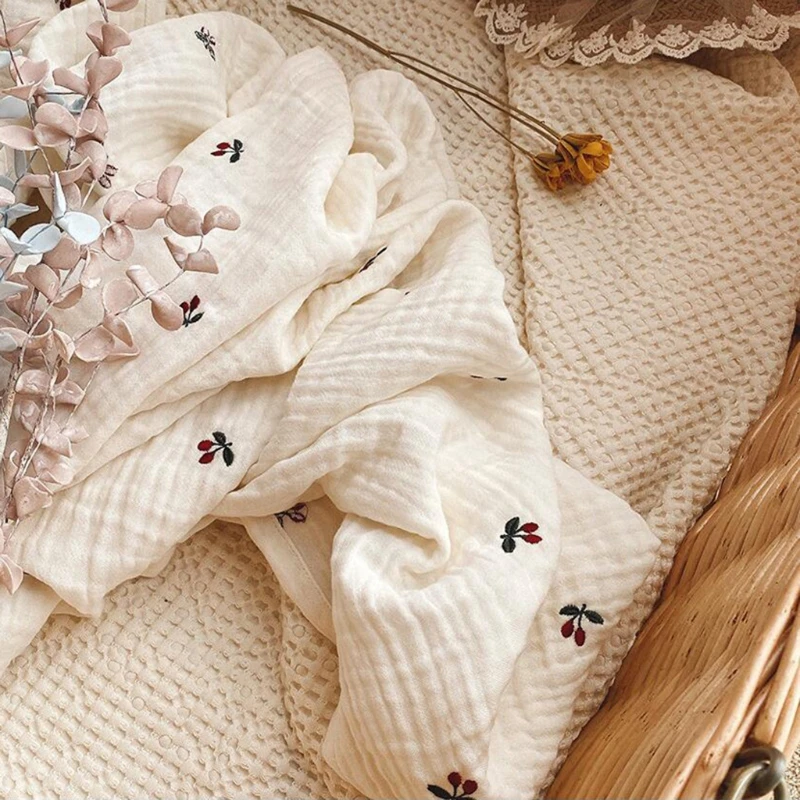 

Autumn Baby Sleeping Blanket Soft 6 Layers Bamboo Cotton Swaddle Wrap Infants Print Bedding Blanket