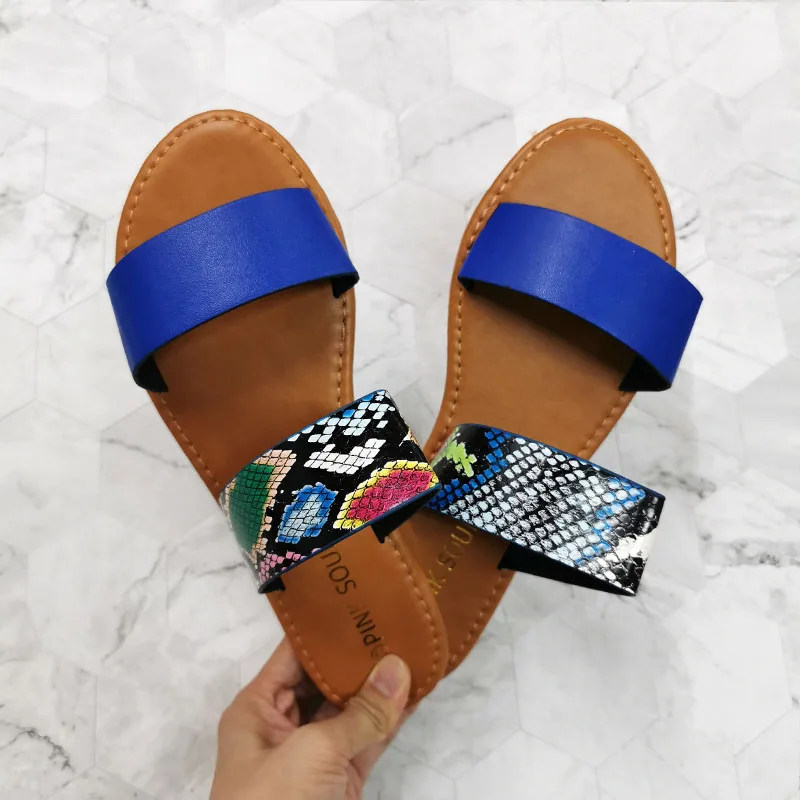 

Summer Shoes Women Slippers Peep Toe Outdoor Beach Slides Female Flat Slipper Ladies Leather Summer Shoes Big Size 41
