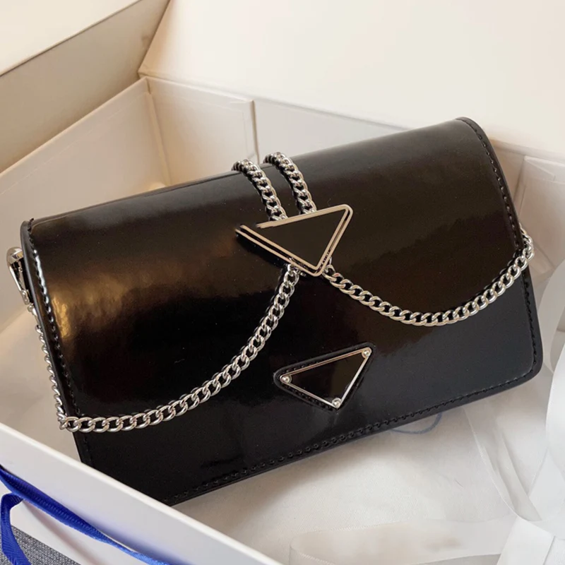 

Design, Retro, einfarbig, glänzend, Leder, Umhängetasche, Damen neuer Stil, Multifunktion, Mode, Kettenschultergurt, Umhängetasche