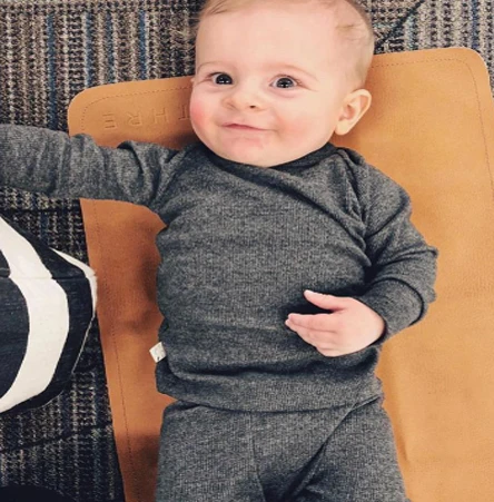 Комплект одежды для маленьких девочек 0-24 мес. милая однотонная детская одежда