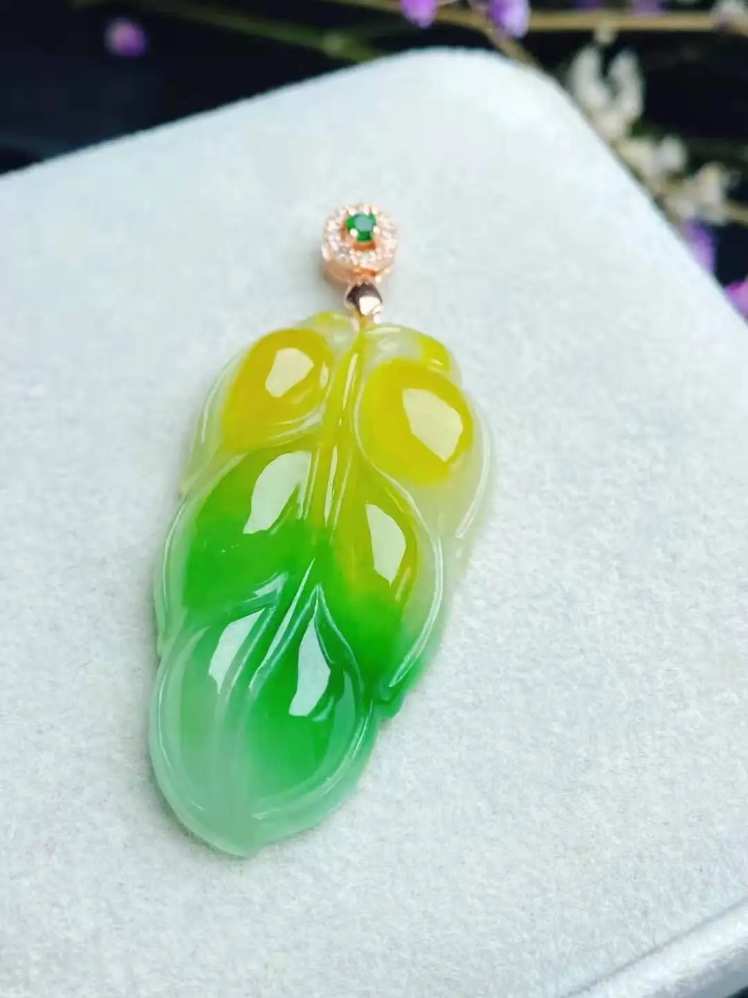 

100% really natural 7A Jadeite Pendant Jade ice 3colors good luck Fashion Pendant Charm Jewelry Women Gifts Certificate attached
