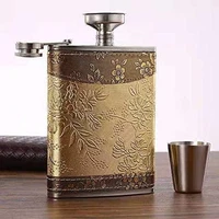 8oz hip flask stainless steel russian outdoor portable high end flat wine bottle metal small hip flask set