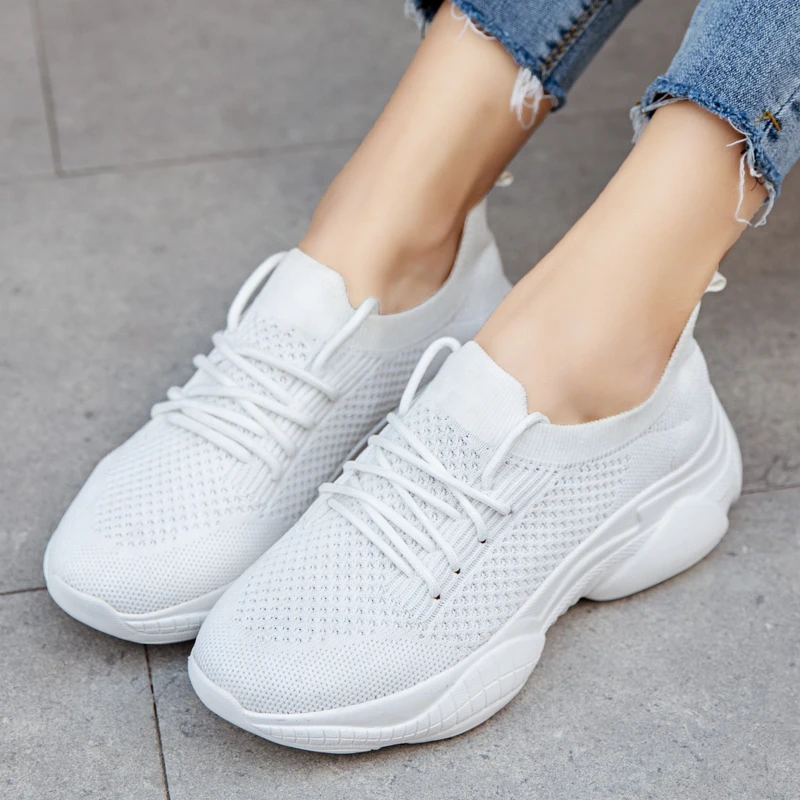 2020 модные теннисные туфли для женщин дышащие сетчатые прогулочные легкие