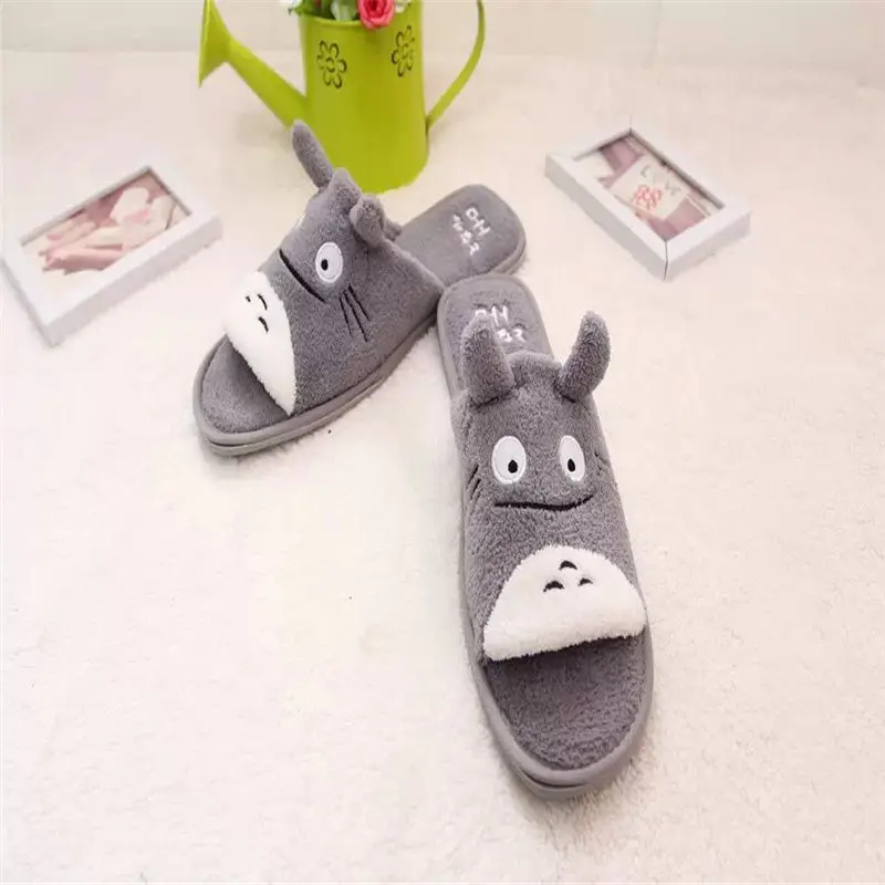 

New Cute Totoro Cartoon Winter Plush Couple Shoes Lovely Bedroom Keep Warm Soft Home Floor Non-slip Slipper Women Men Slippers