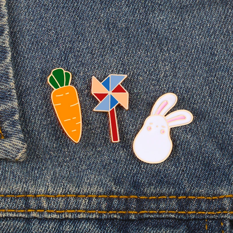 Милая эмалированная брошь в виде мерцающего кролика с изображением ветряной