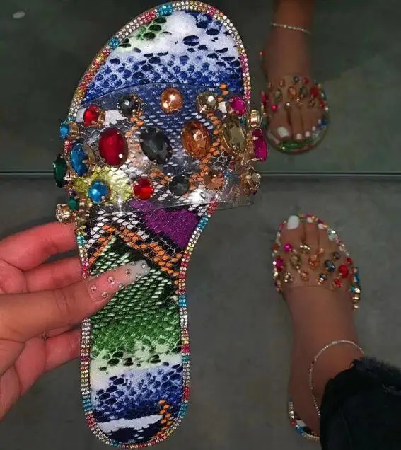 Красные/синие шлепанцы из ПВХ со змеиным узором женские пляжные сандалии ярких