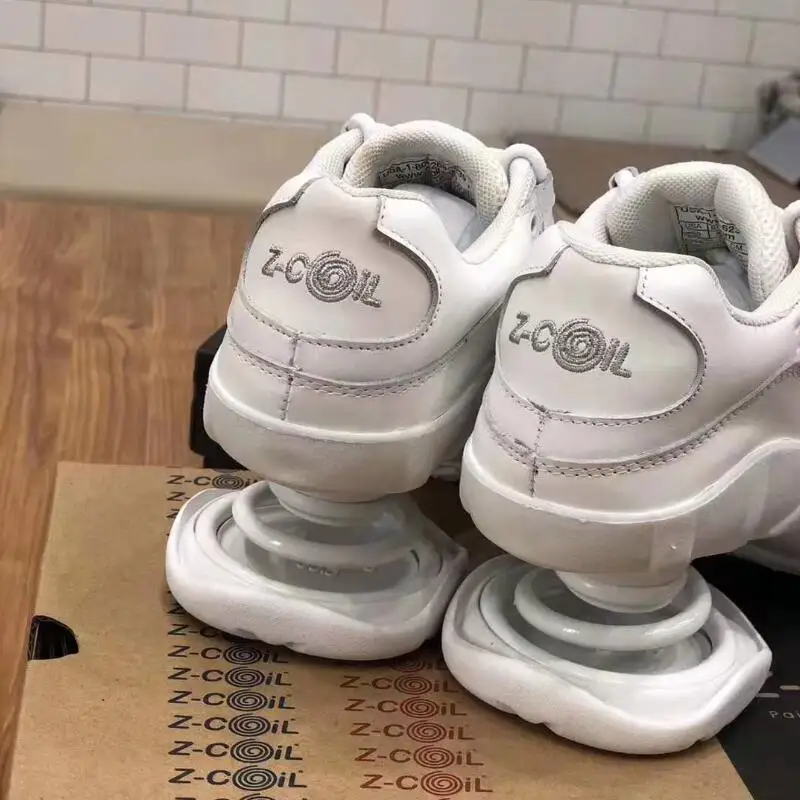 Женская брендовая спортивная обувь новая модная повседневная на весну и осень