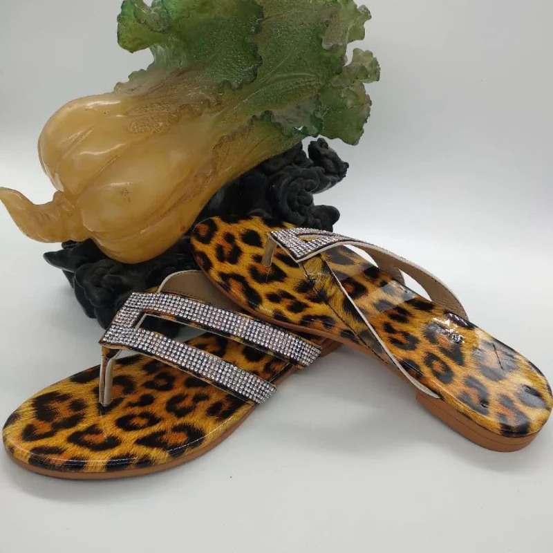 

Women's Slipper Crystal Bohemia Beach Casual Breathable Comfort Shoes Plus Size Round Toe Leopard Snake Printed Outdoor Sandal