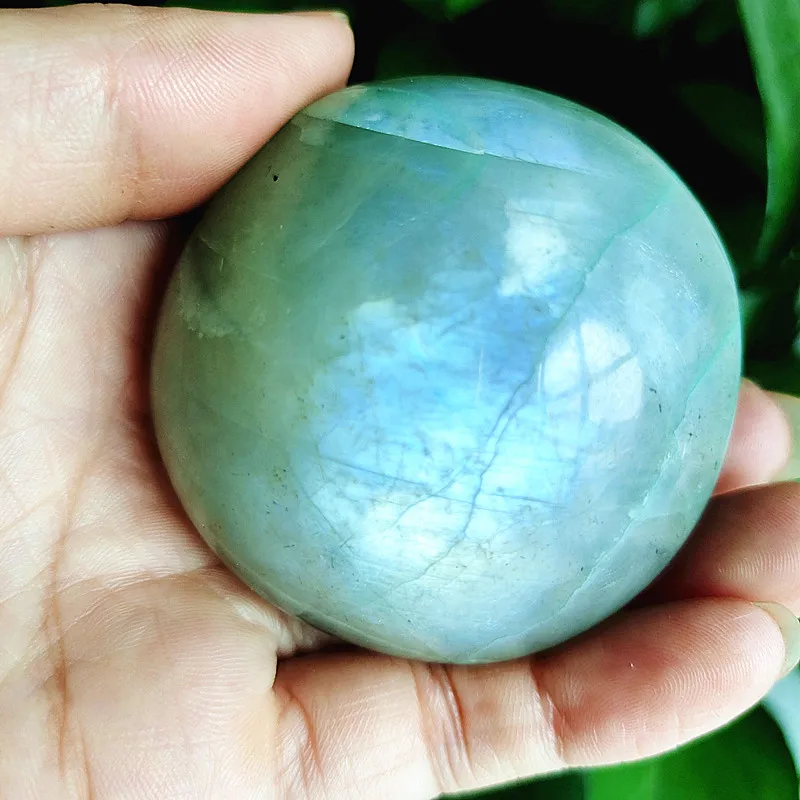 NaturalThe зеленый цвет Лабрадорит камень кристалл пальмовые камни игральные