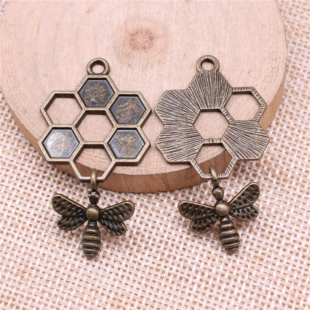

Honey Bee Charms For Jewelry Making Findings Handmade DIY Craft 3pcs Antique Bronze Color 46x25mm