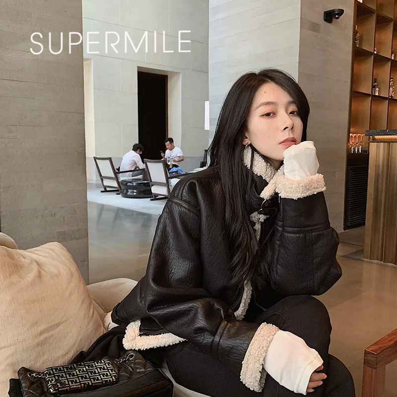 

2021 New Women Black Motorcycle Thick Button Up Stand Collar Berber Fleece PU Leather Overcoat Fashion Zip Lamb Fur Streetwear