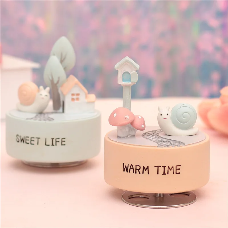 

Простая Музыкальная шкатулка с улиткой, модель игрушек, музыкальные коробки, подарок на день рождения для малышей, модель дня рождения, кукл...