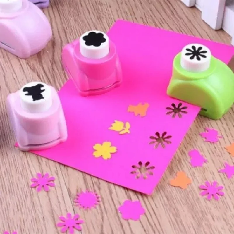 

1 PCS Kid Child Mini Printing Paper Hand Shaper Scrapbook Tags Cards Craft DIY Punch Cutter Tool