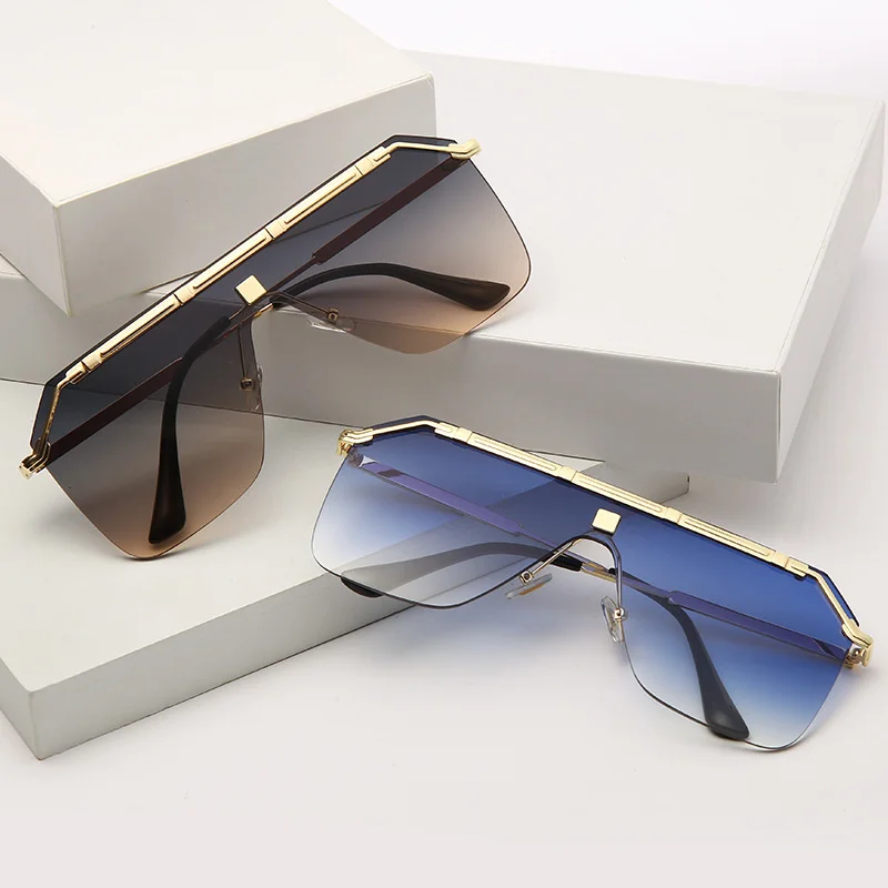 

2021 Large Frame Gradient Goggles Pilot Glasses Men's And Women's Hip Hop Trend Sunglasses The New Listing