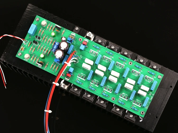 

YBA P1000 flagship power amplifier line 400W*2 dual channel pure final stage power amplifier