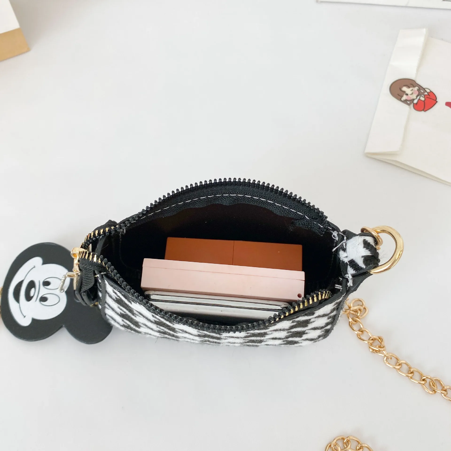 

Disney Children Small Bag Female 2021 Korean Version of Cotton and Linen One-shoulder Messenger Bag Cute Cartoon Little Girl Bag