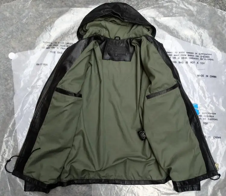 Мужская куртка из натуральной овечьей кожи черная классическая пилота в стиле