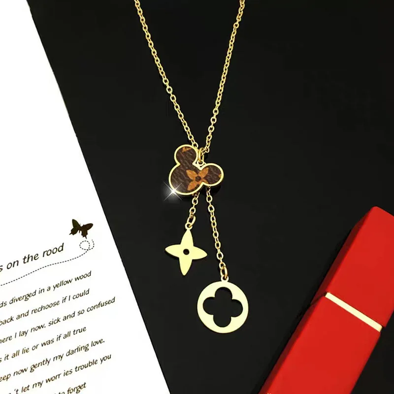 

Four-leaf Clover Pendant Necklace Women's Neck Chain Female Clavicle Chain Simple Christmas Jewelry Gift Wholesale Free Shipping