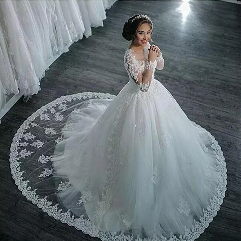 

Wedding Dress 2021 Autumn Bride Round Neck Long Sleeve Wedding Dress Lace Bride Tail Wedding Dress