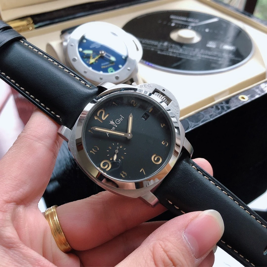 

44mm Classic New Men Automatic Mechanical Sapphire Stainless Steel 1950 3 Days Luminous Silver Black Leather Number Watch