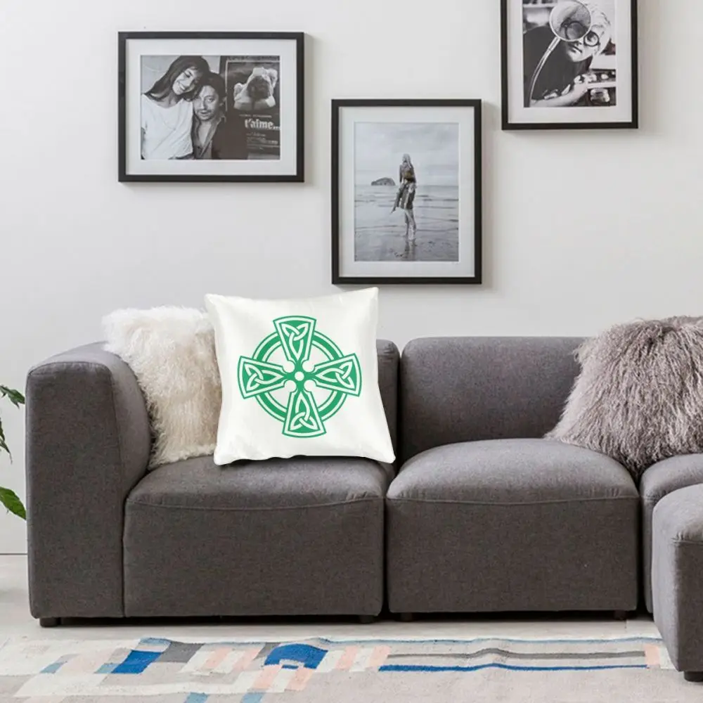 

Celtic Cross Knot Irish Shield Warrior Pattern Throw Pillow Covers Decorative Bedroom Livingroom Sofa Square Pillows Case