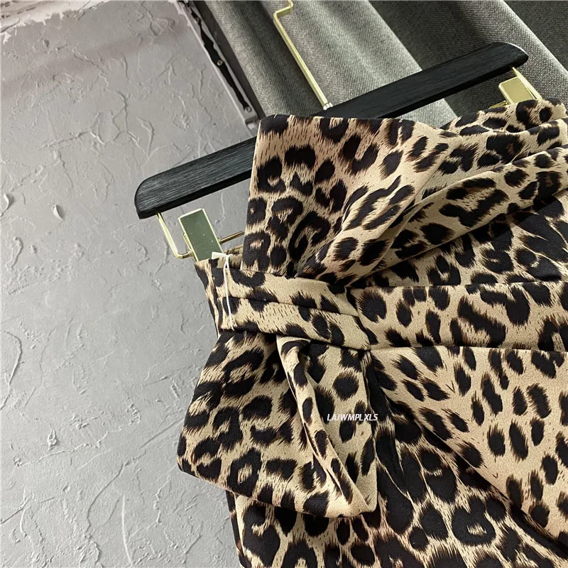 

2021 Spring Women Sexy Mini Leopard Print Skirt Autumn Ladies Korean High Waist Faux Leather Suede A Line Short Skirts