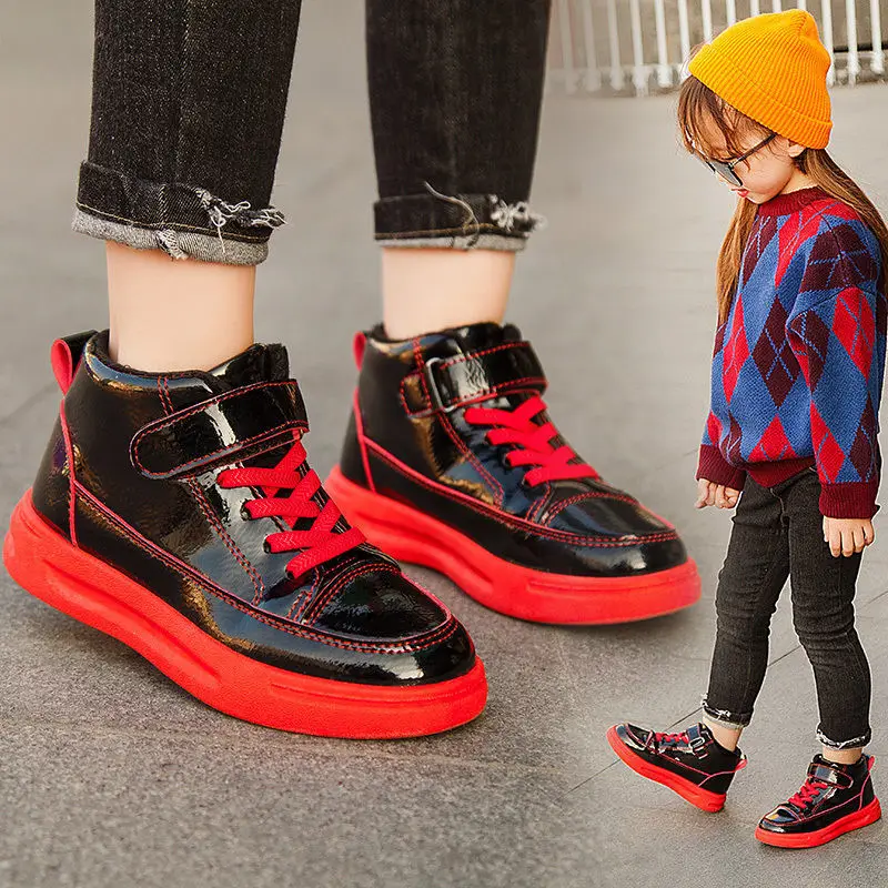 Новые детские зимние кожаные ботинки для девочек Ботинки martin модные элегантные