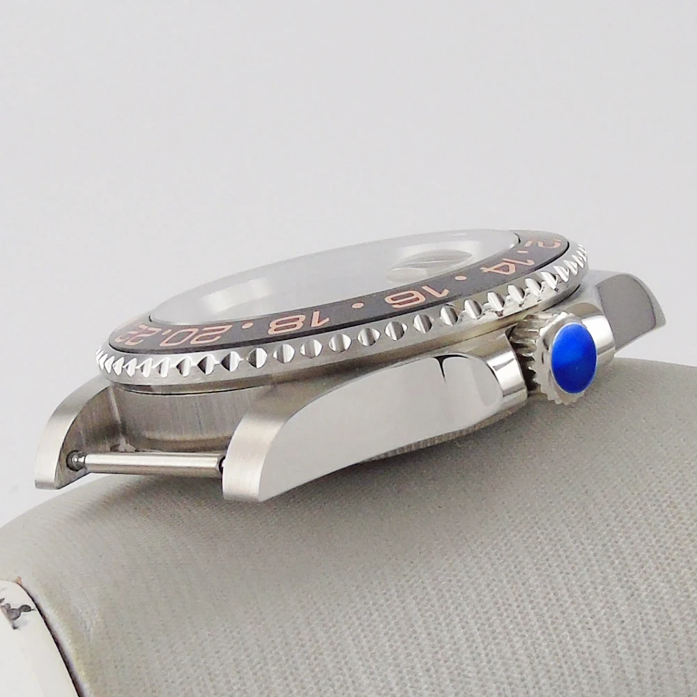 Sapphire case. Sapphire case