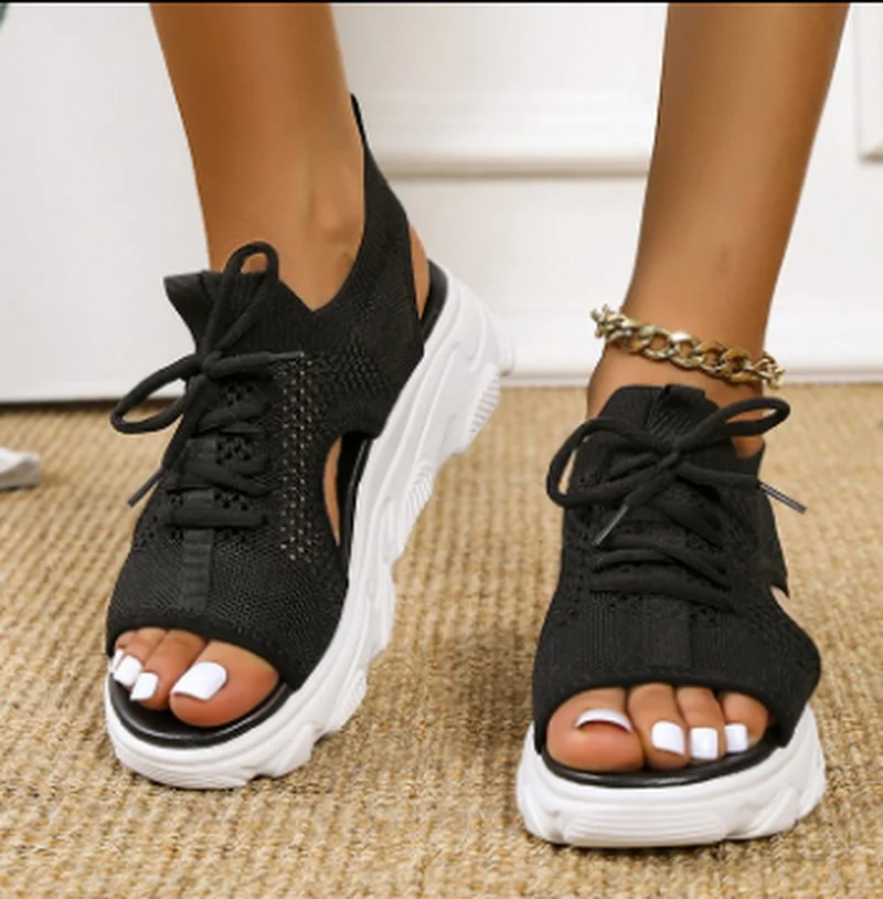 Женские босоножки на низком каблуке летние сандалии-гладиаторы с плоской