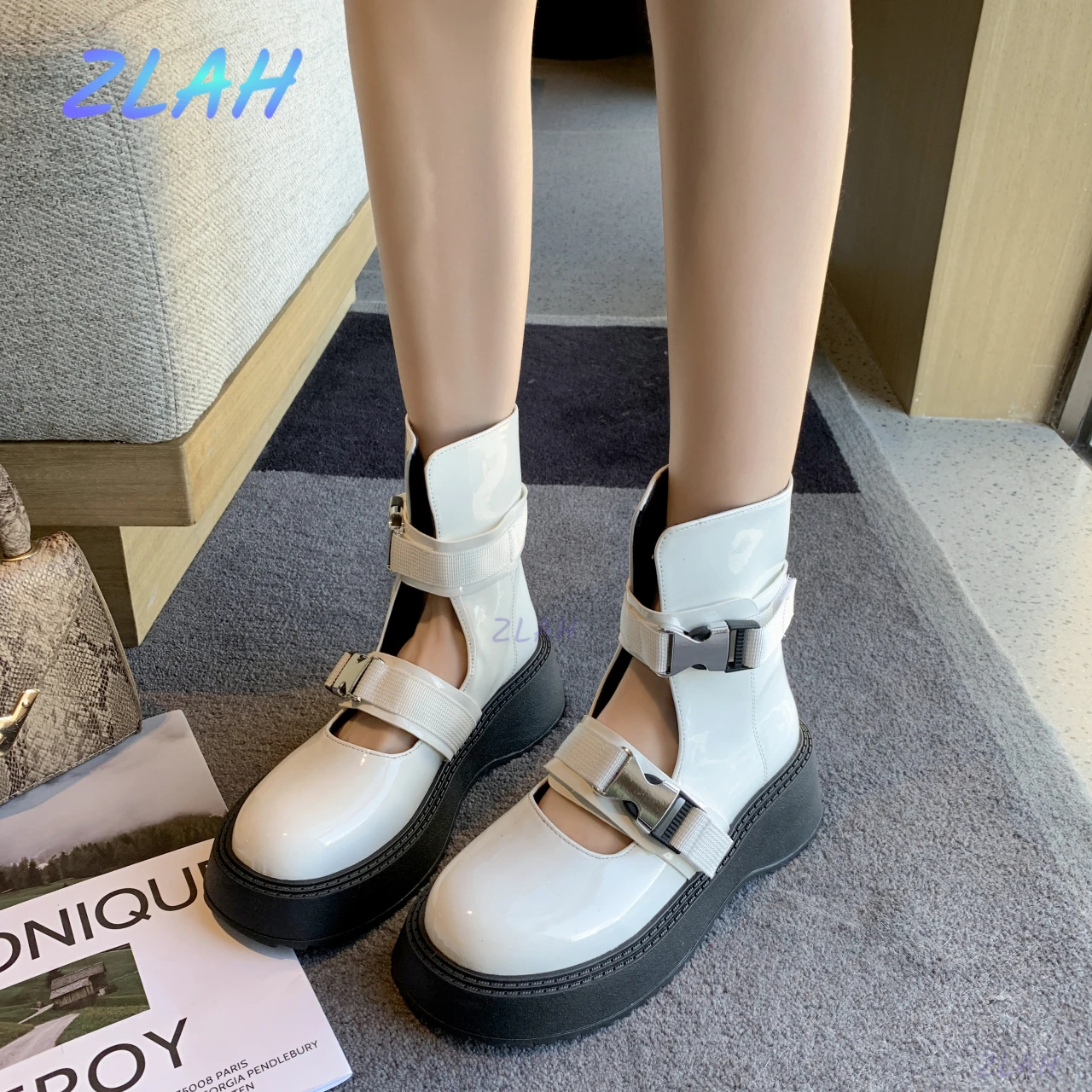 

Женские туфли на среднем каблуке, на толстой подошве