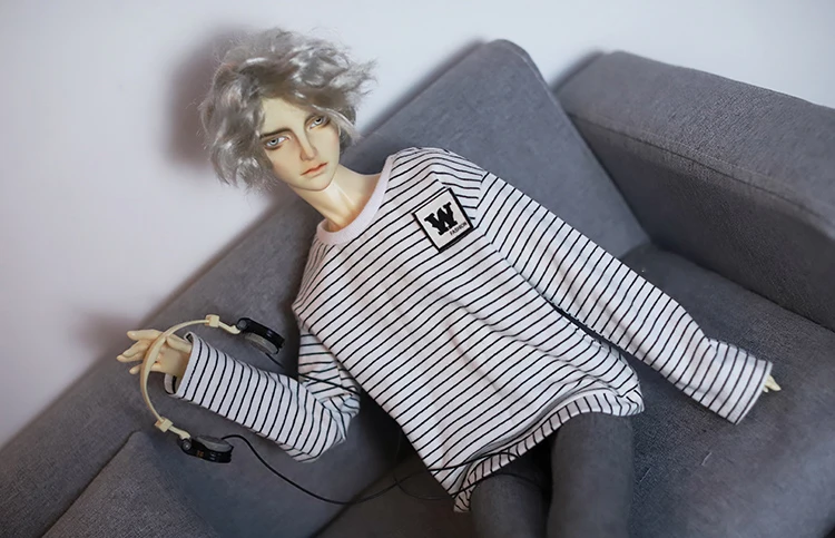 

BJD doll jacket T-shirt is suitable for 1/3 1/4 SD17 size striped print casual daily slip shoulder hoodie doll accessories