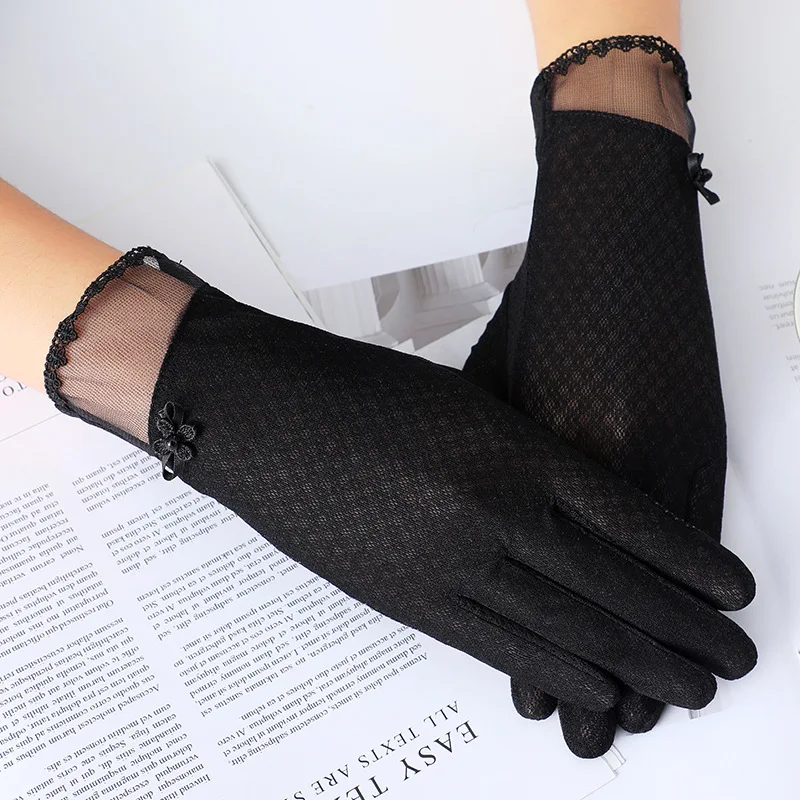 

Sexy Lace Gloves Women Summer Sunscreen Pearl Flowers Short Thin Mitten Touch Screen Autumn Anti-UV Non-slip Driving Gloves